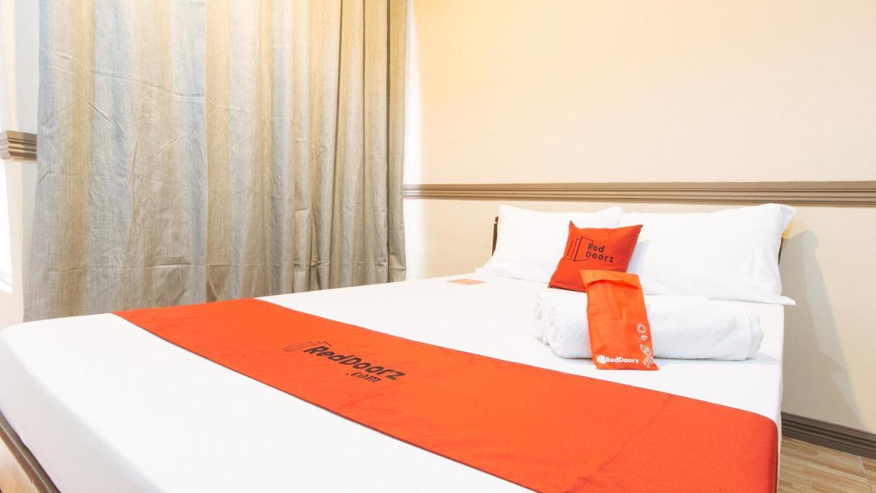 Reddoorz Plus At Canley Residential Pasig City Екстериор снимка