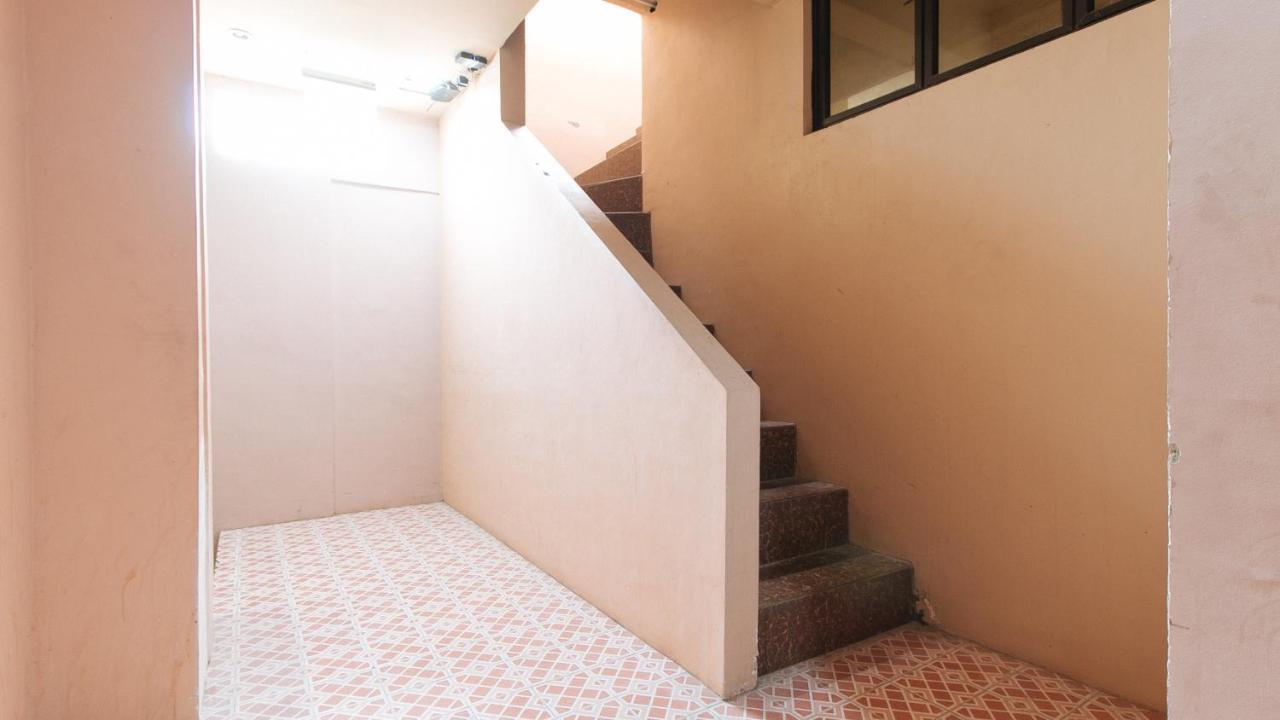 Reddoorz Plus At Canley Residential Pasig City Екстериор снимка