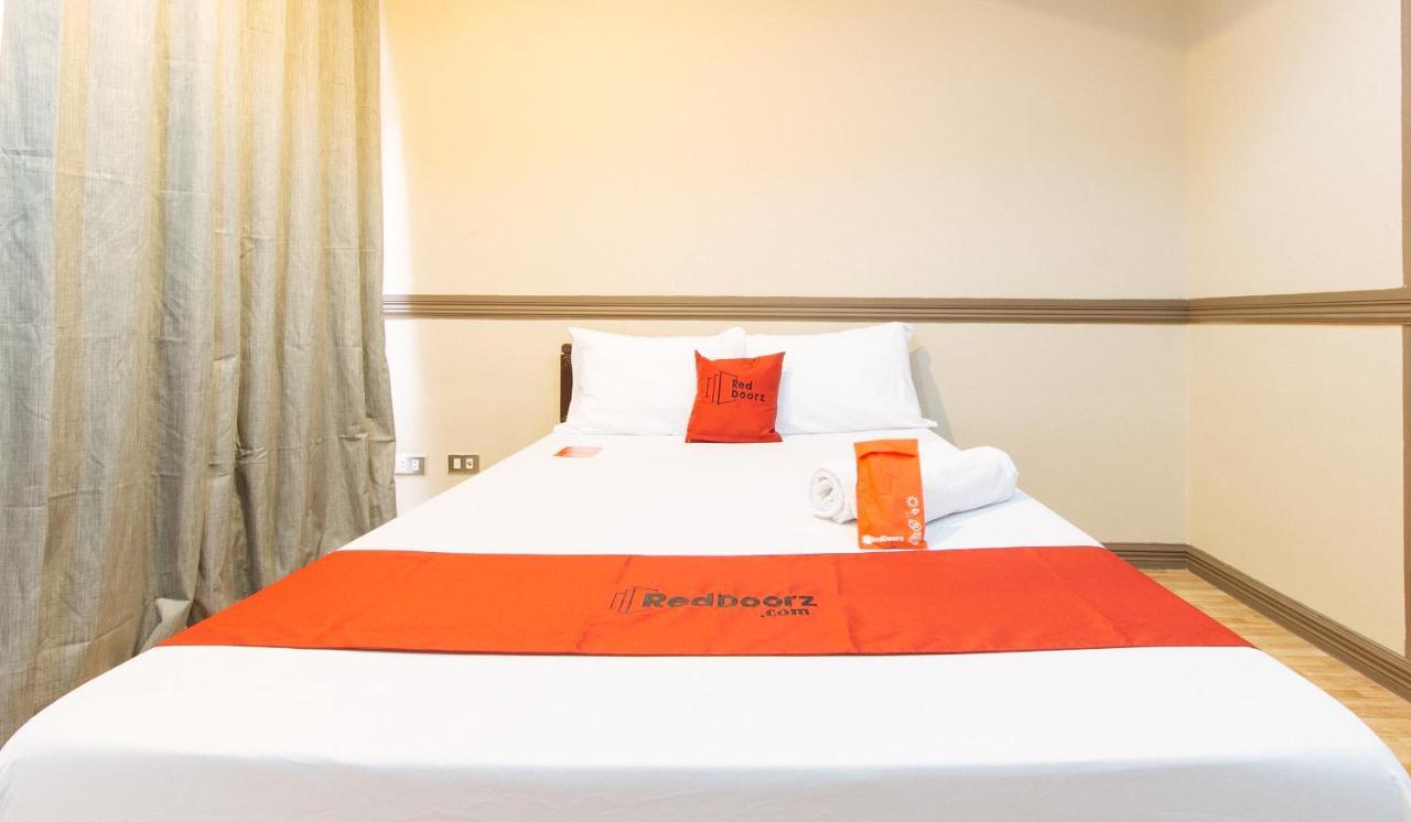 Reddoorz Plus At Canley Residential Pasig City Екстериор снимка