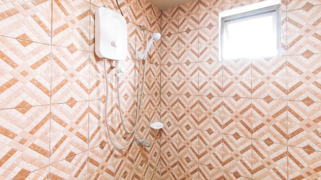 Reddoorz Plus At Canley Residential Pasig City Екстериор снимка