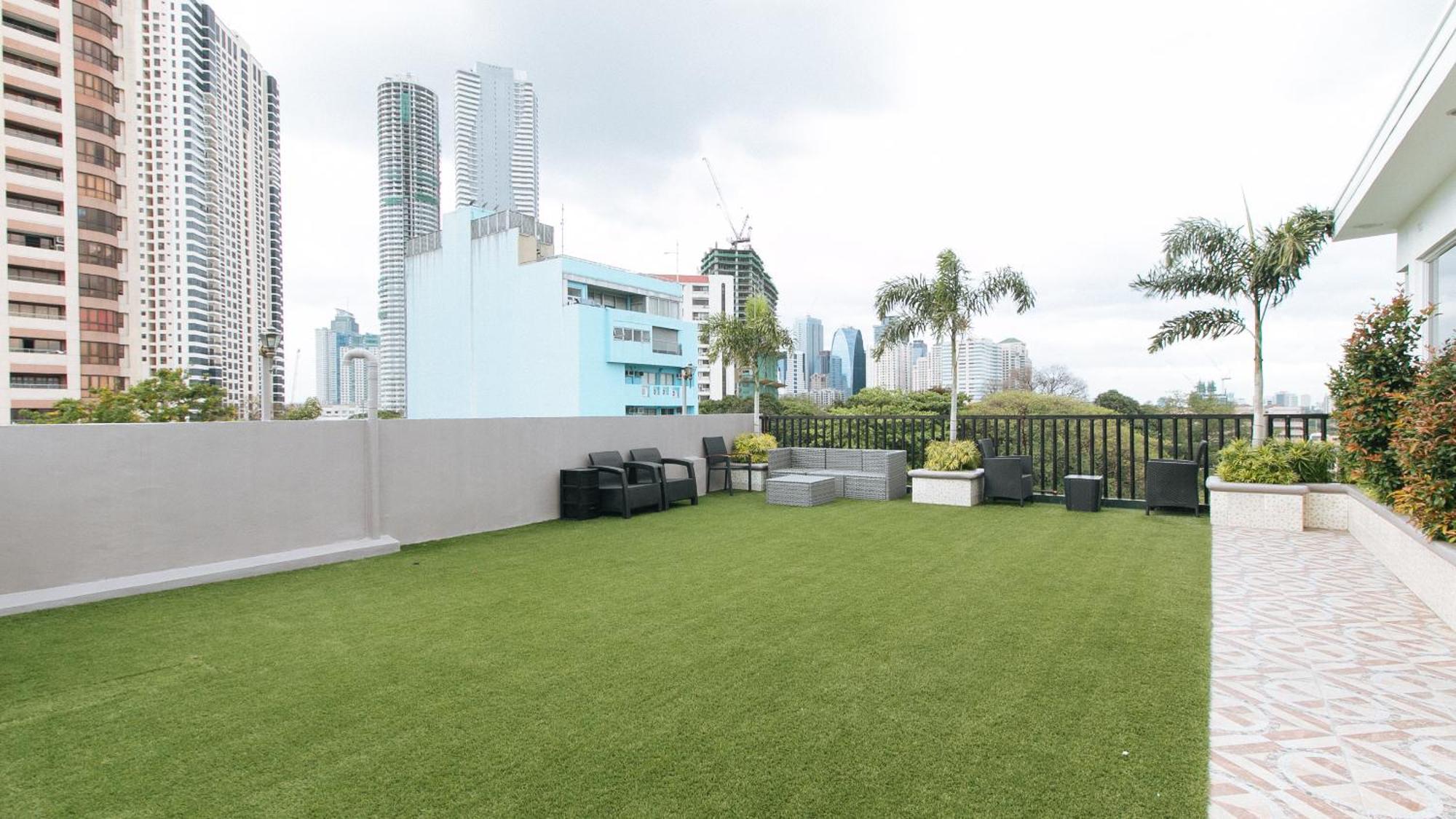 Reddoorz Plus At Canley Residential Pasig City Екстериор снимка
