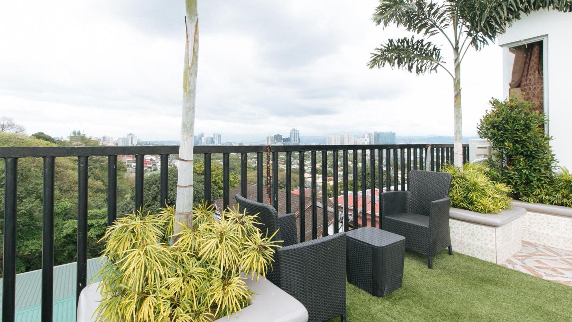 Reddoorz Plus At Canley Residential Pasig City Екстериор снимка